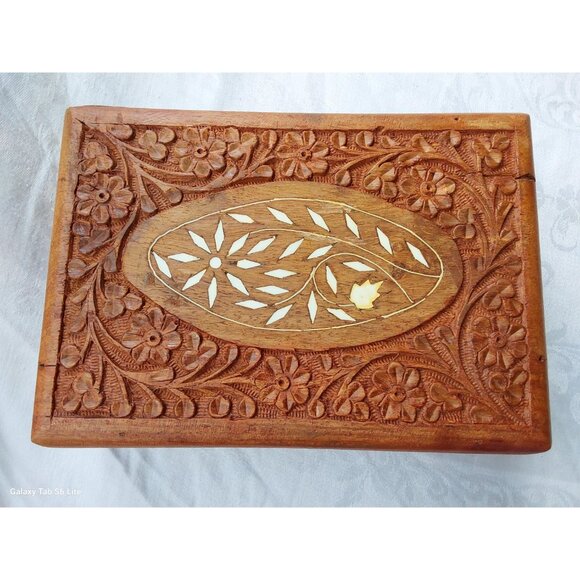 Two hand carved sheesham wood boxes from India bone inlay trinket jewelry box - Picture 6 of 10